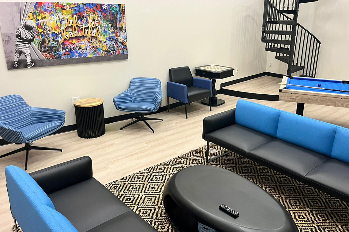 savannah-group-therapy-room